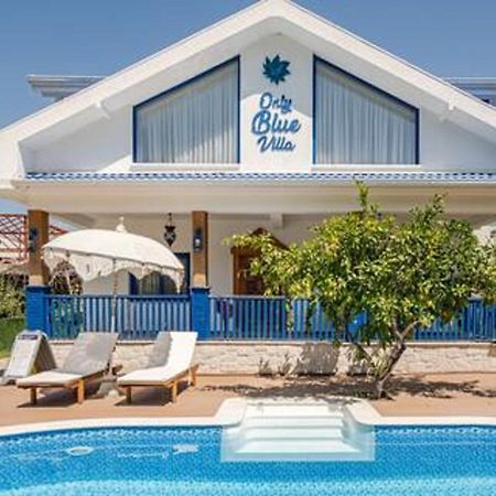 Only Blue Villa Гьочек Екстериор снимка