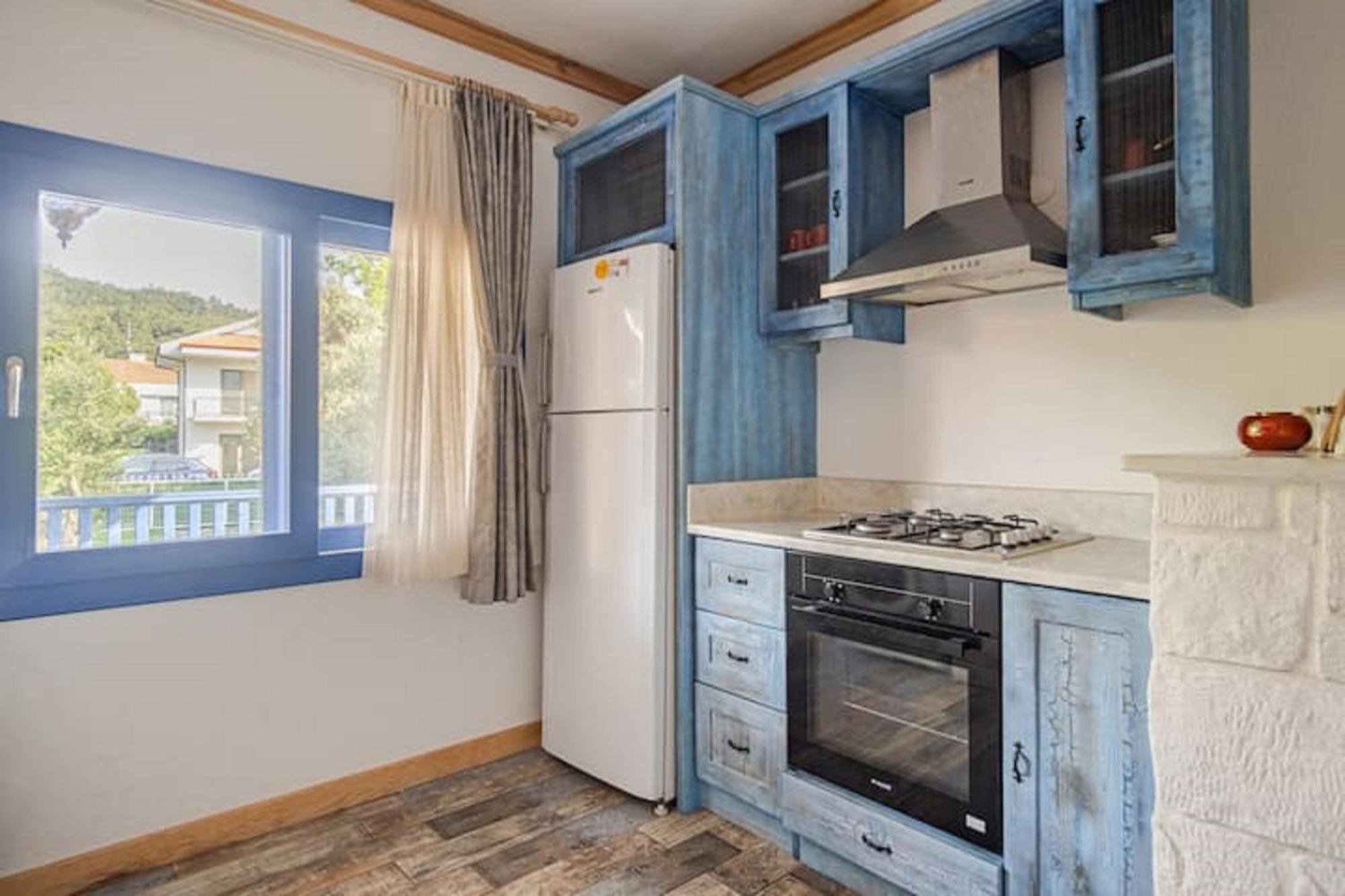Only Blue Villa Гьочек Екстериор снимка