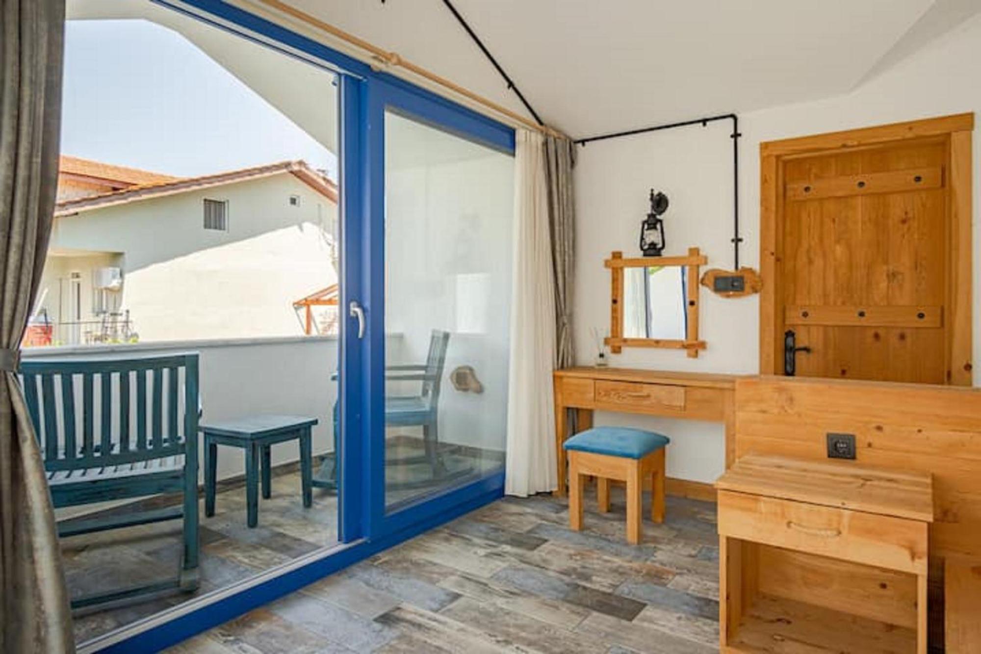 Only Blue Villa Гьочек Екстериор снимка